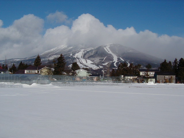 １月の磐梯山